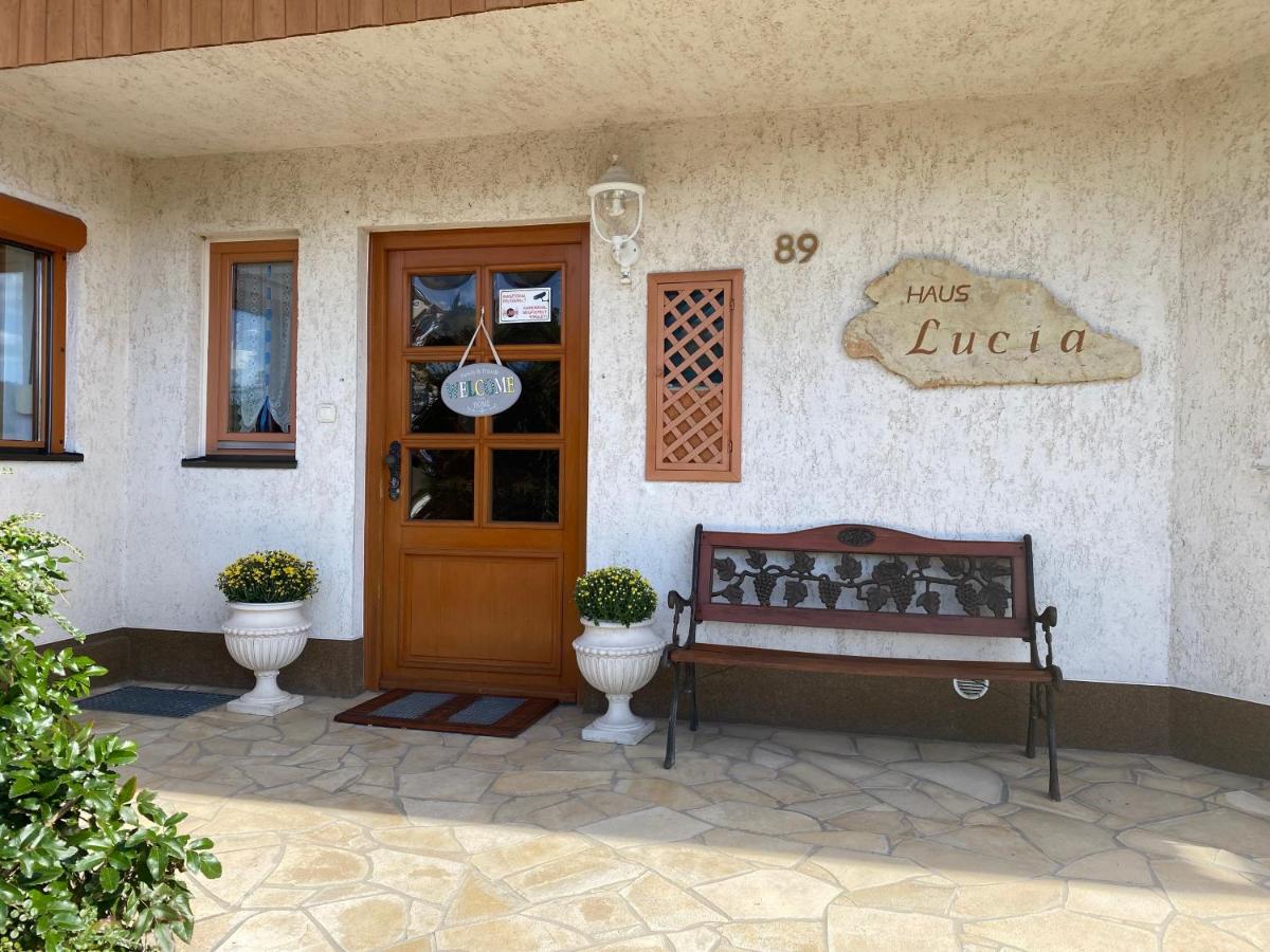 B&B Eger - Haus Lucia - Bed and Breakfast Eger