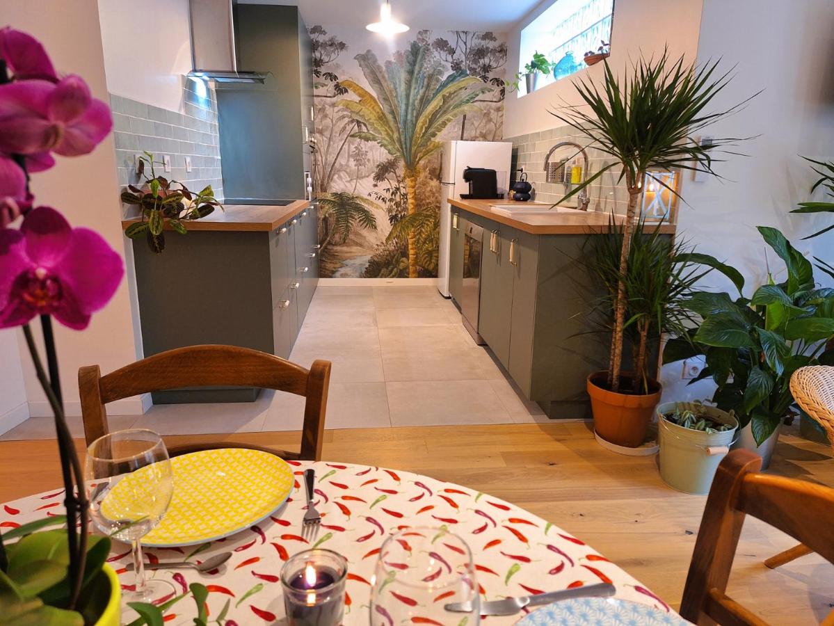 B&B Montreuil-sous-Bois - Loft CAPUCINE au calme avec jardins 70m2 - Bed and Breakfast Montreuil-sous-Bois