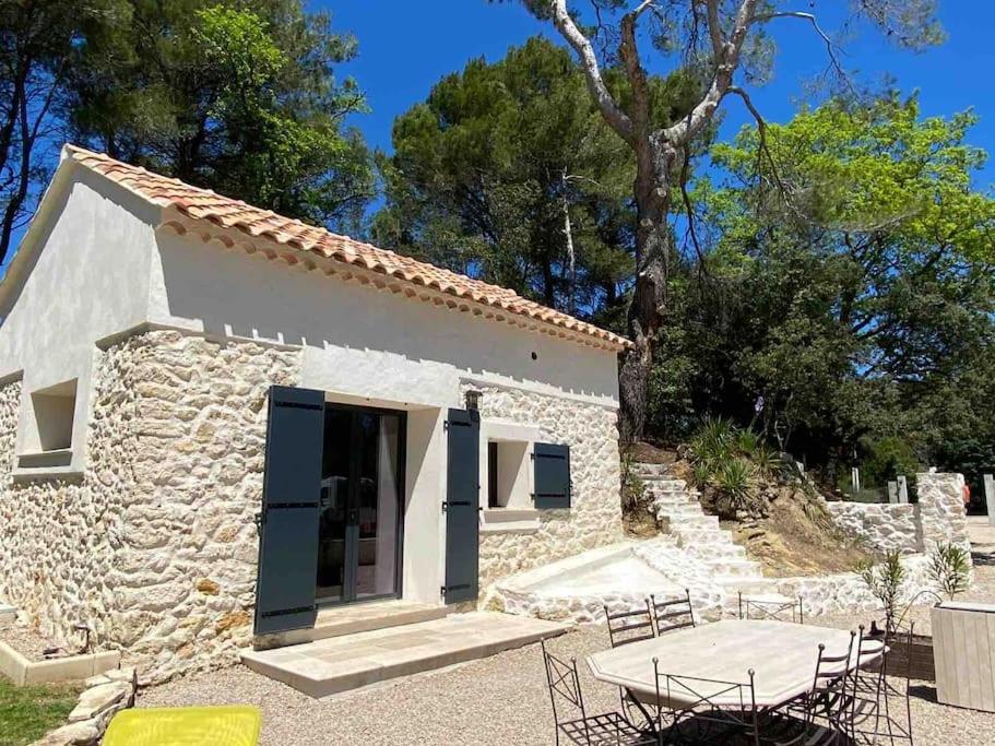 Petite maison et jardin,piscine chauffée privative - Ferienwohnung