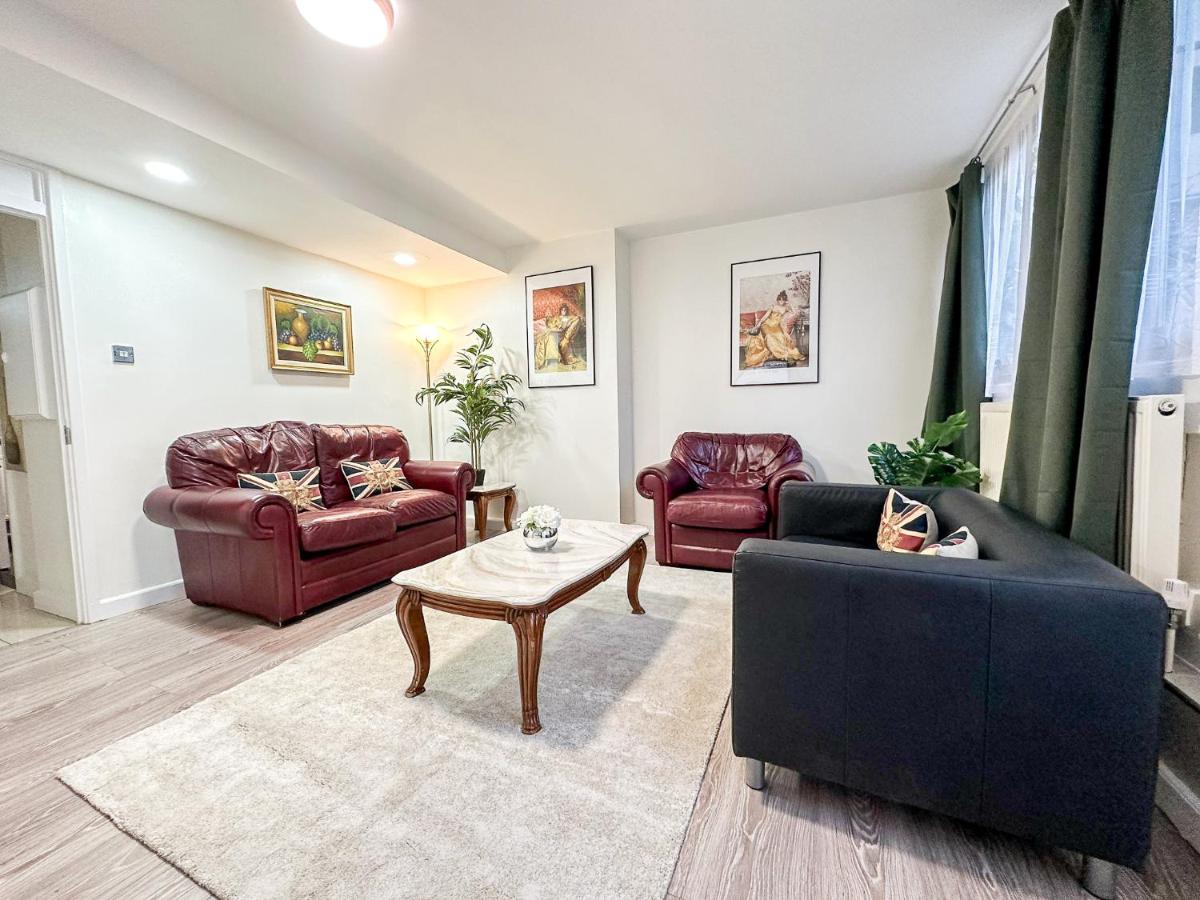 B&B Londen - Modern 3Bedroom 3 Bathroom Apartment with Private Garden- Maida Vale - Bed and Breakfast Londen