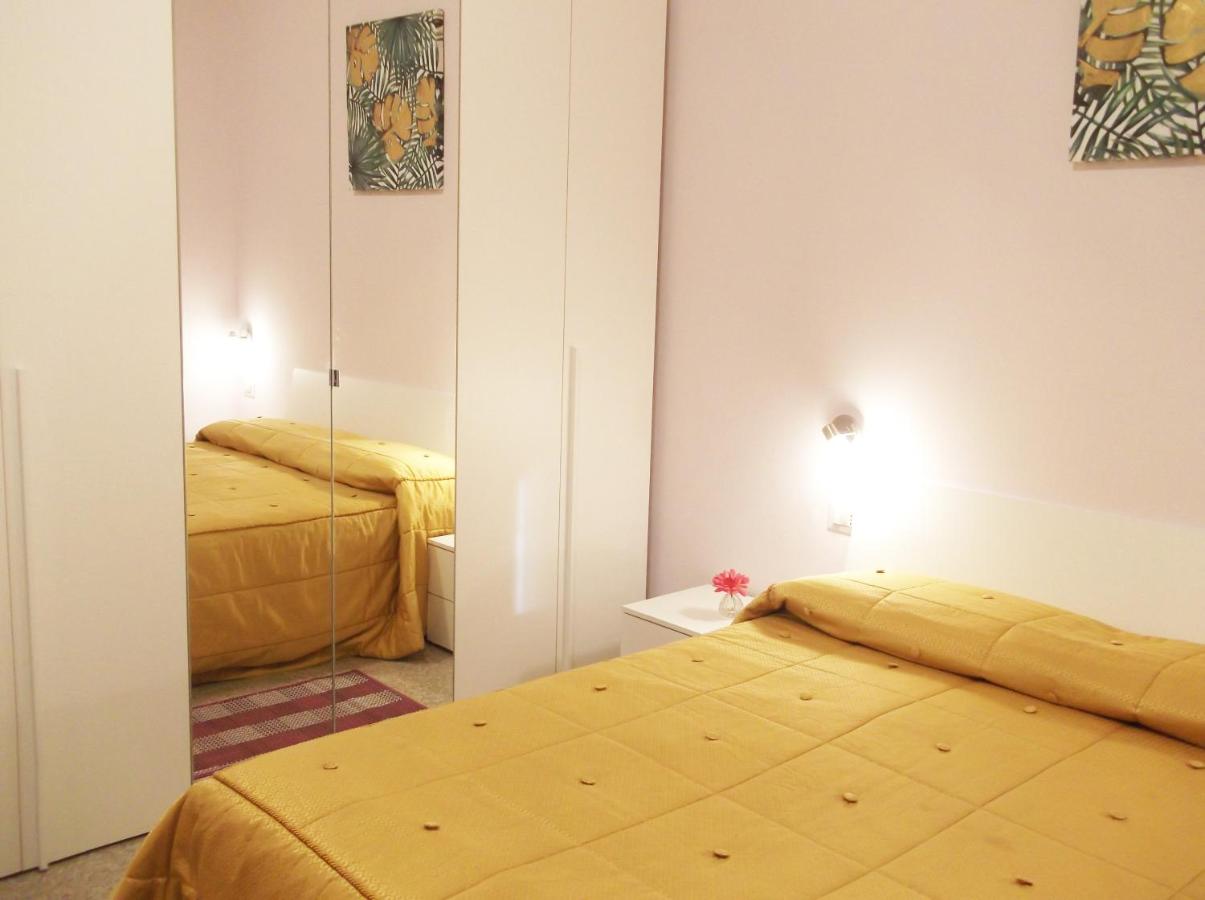 B&B Polpenazze del Garda - Casa Vacanze Sabrina - Bed and Breakfast Polpenazze del Garda