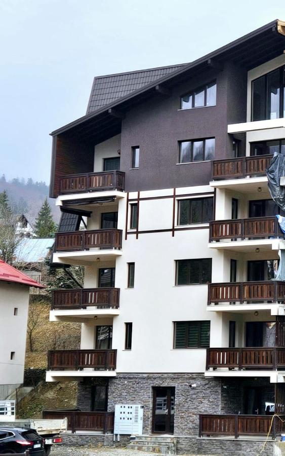 Snow Apartament - Ferienwohnung Buşteni