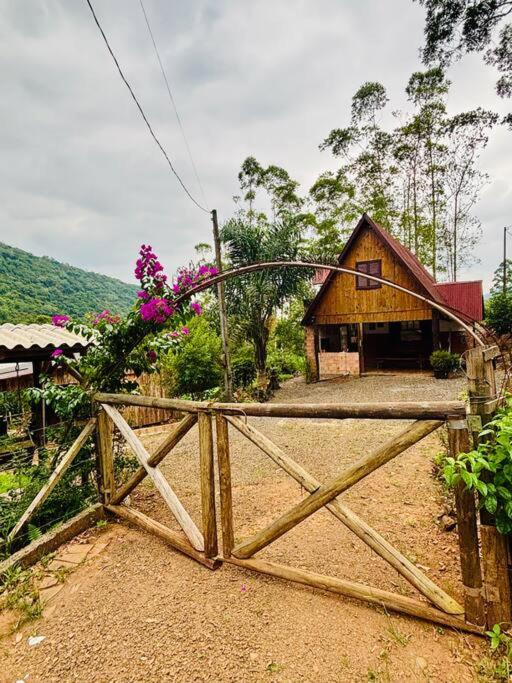 Cabana no Sítio Vô Toninho - B&B