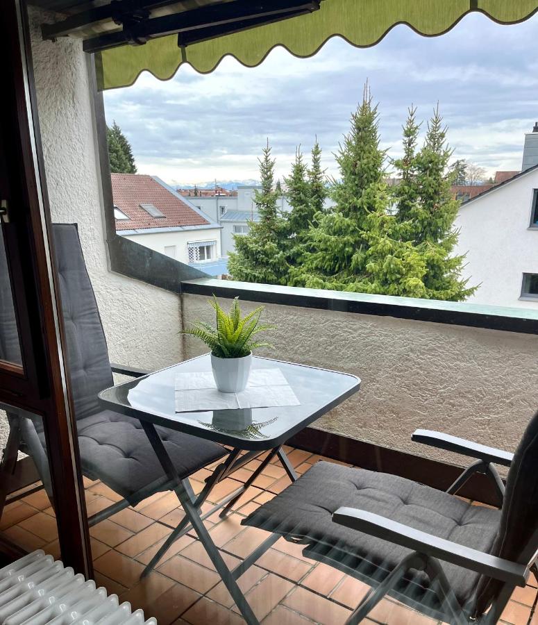 Ferienwohnung SeeLiebe - B&B Friedrichshafen
