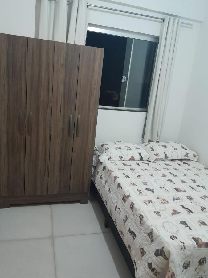 Quarto próximo Av JK - B&B