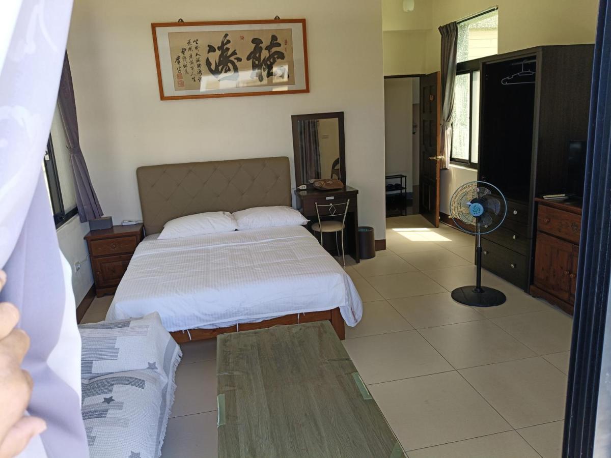 Queen Room
