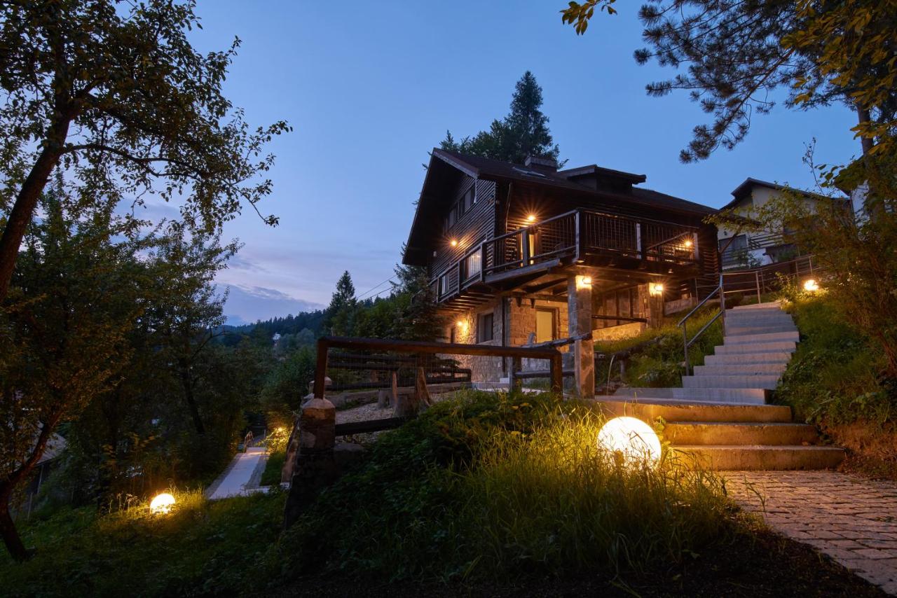 B&B Buşteni - Chalet & Spa Maestrul si Margareta - Bed and Breakfast Buşteni