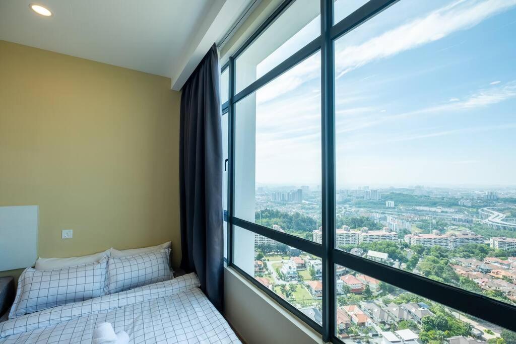 B&B Kuala Lumpur - The Mark Cheras City View 4pax Apek Hill Cheras - Bed and Breakfast Kuala Lumpur