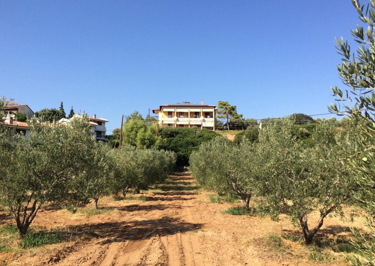 Kostas House - B&B Yerakini