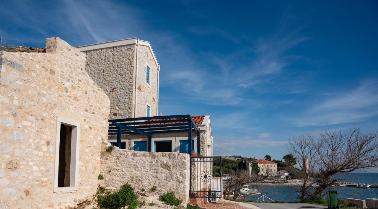 BEACH HOUSE CASKA - B&B