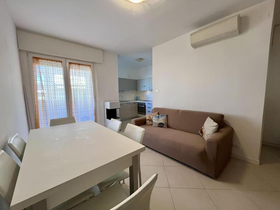 Villa Dora Giardino Appartament - B&B