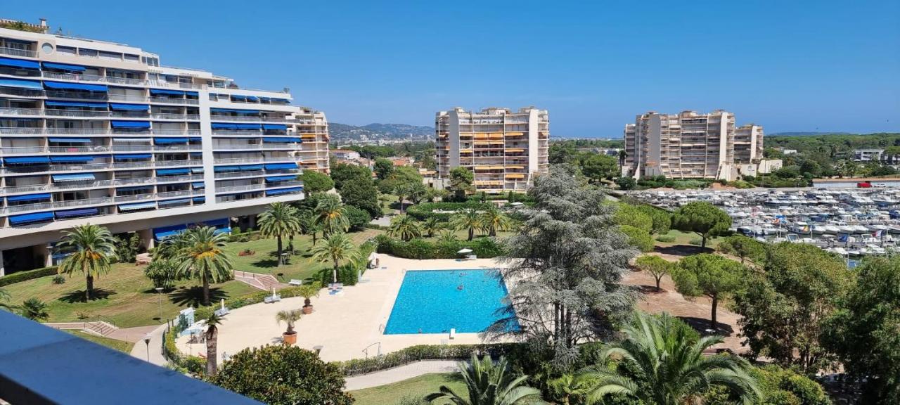 Studio avec vue sur Marina et Mer - 2 adultes et 1 enfant maximum - Chambres d'hôtes Mandelieu-La Napoule