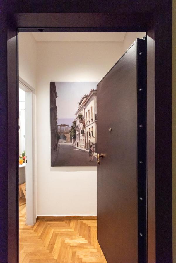 Relax Apartment Under Acropolis - B&B Atene