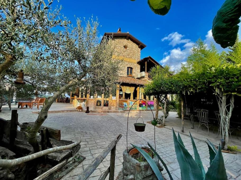 Villa de Luccheri - B&B Frasso Telesino