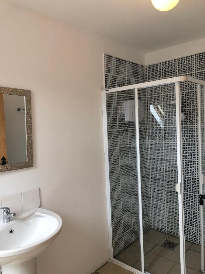 Chambre Double avec Salle de Bains Privative