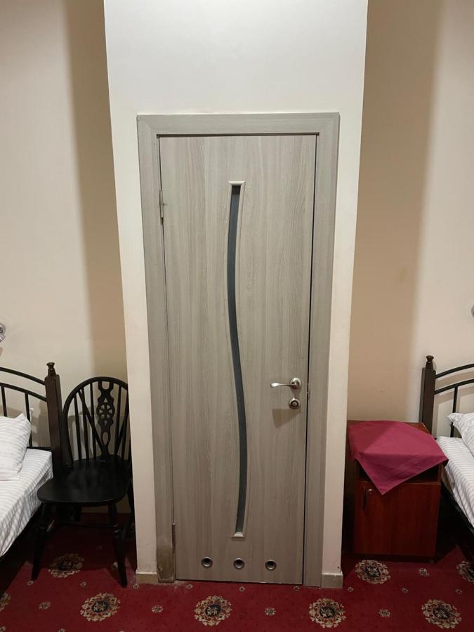 Twin Room with Bath and without window