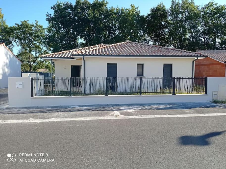 Maison neuve coquette à côté de Biscarrosse - Ferienwohnung Parentis-en-Born