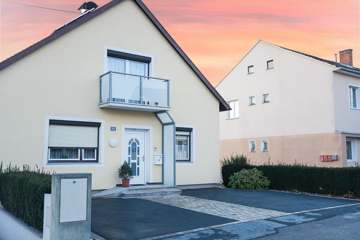 Ferienwohnung Rebekka - B&B