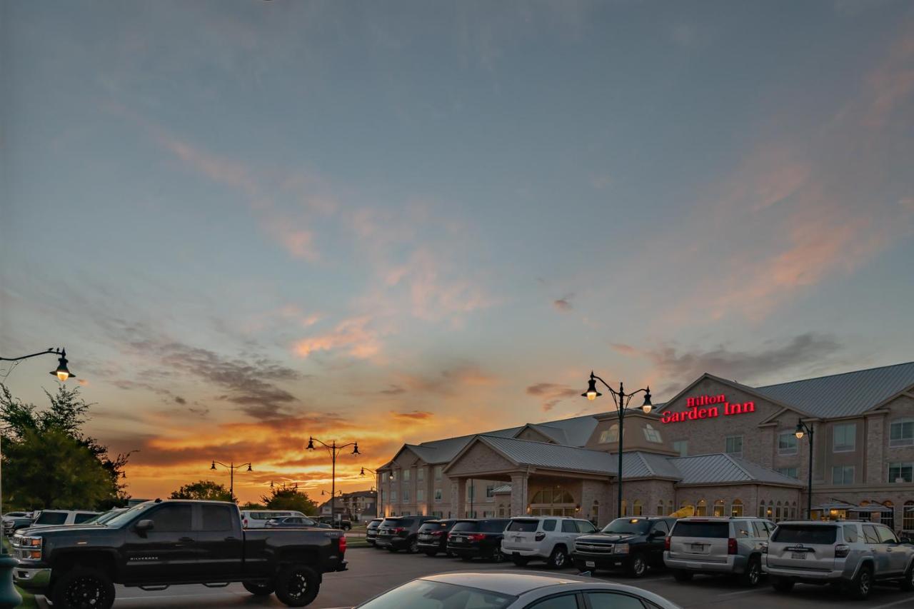 B&B Granbury - Hilton Garden Inn Granbury - Bed and Breakfast Granbury