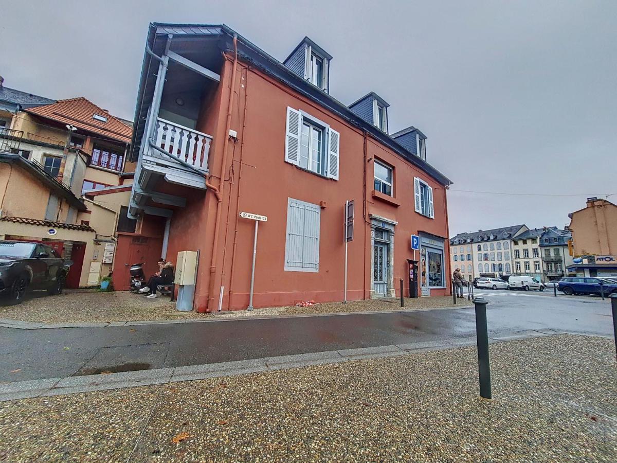 Le Pic*Wifi*Netflix*Ménage inclus - Bed and Breakfast Bagnères-de-Bigorre