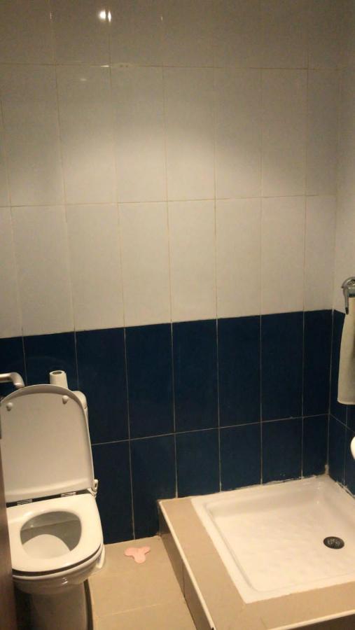 شقة لقضاء عطلة مميزة بمدينة الفنيدق Apartment for a special holiday in Fnideq - B&B Riffiene