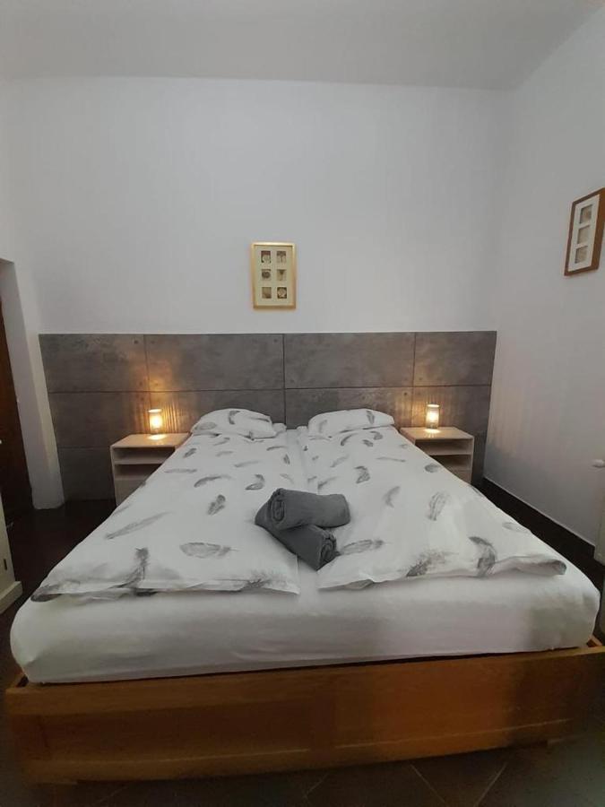 Apartamento de 2 dormitorios