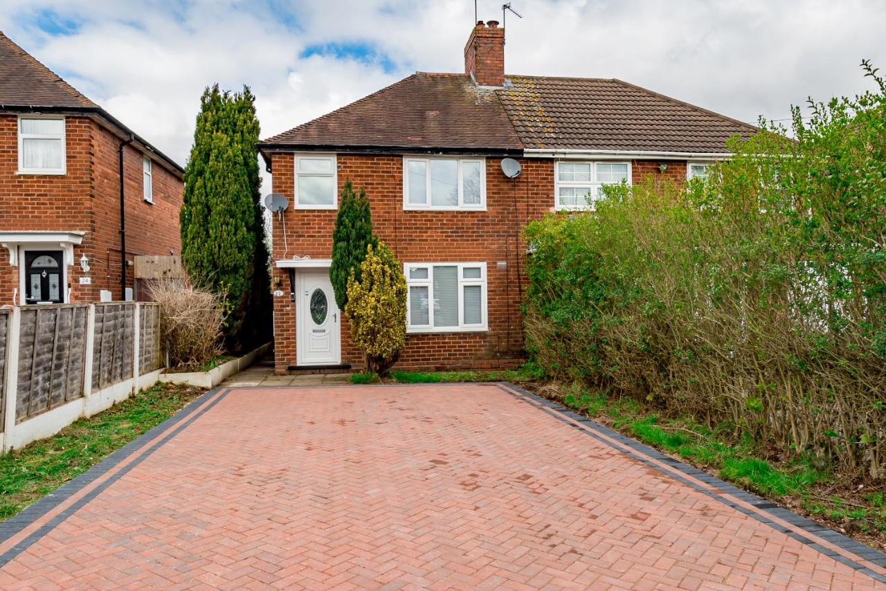 Private immaculate contractor and leisure stay with large driveway - B&B