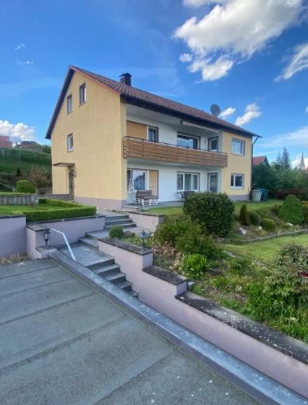 Main Weindorf Unterkunft - B&B Sulzfeld am Main