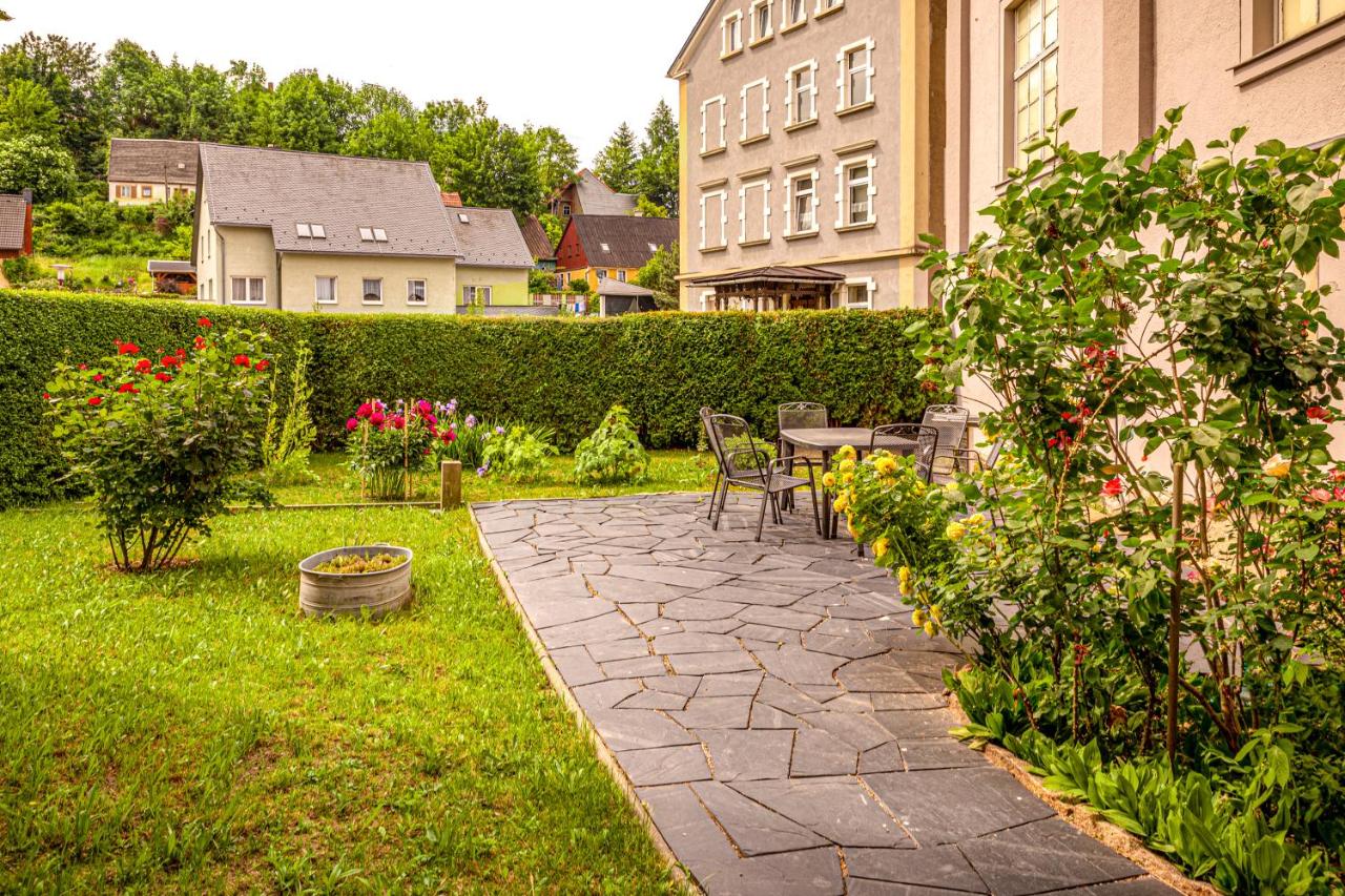 Ferienwohnung - Blumenstraße - Chambres d’hôtes Sebnitz