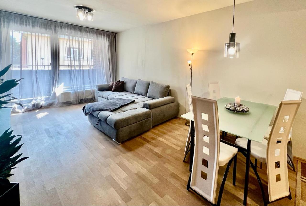 B&B Praag - Luxury Apartment in Prague and FREE Parking - Bed and Breakfast Praag