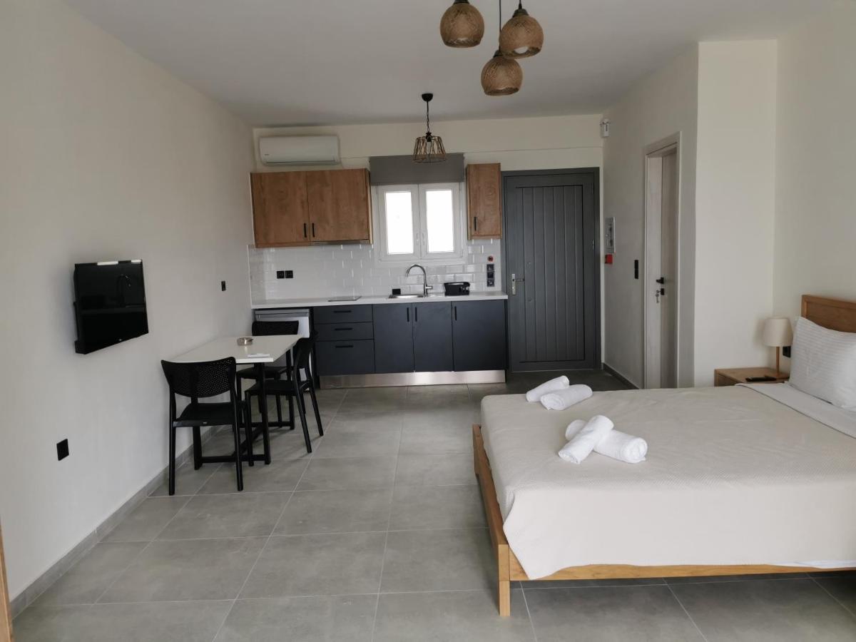 Triple Room with Sea View
