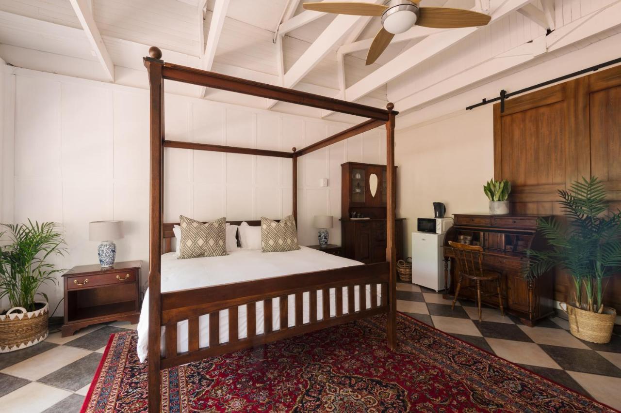 Superior King Suite