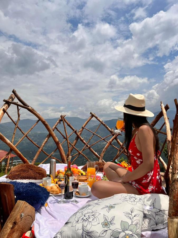 Mirador del Magdalena Hotel y Glamping - B&B Isnos