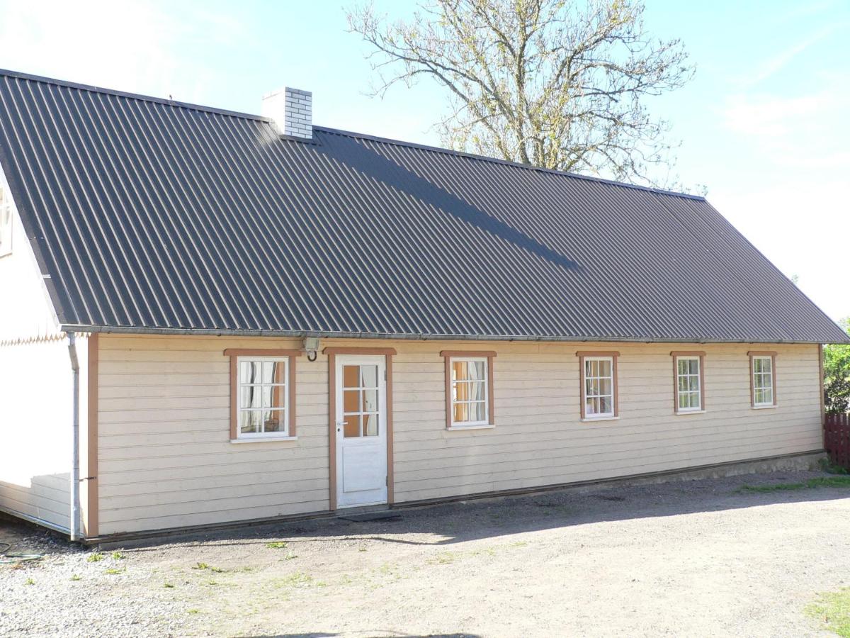 One-Bedroom Holiday Home