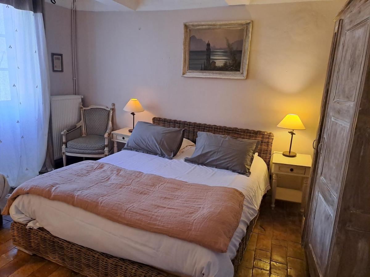 Dreibettzimmer mit eigenem Bad