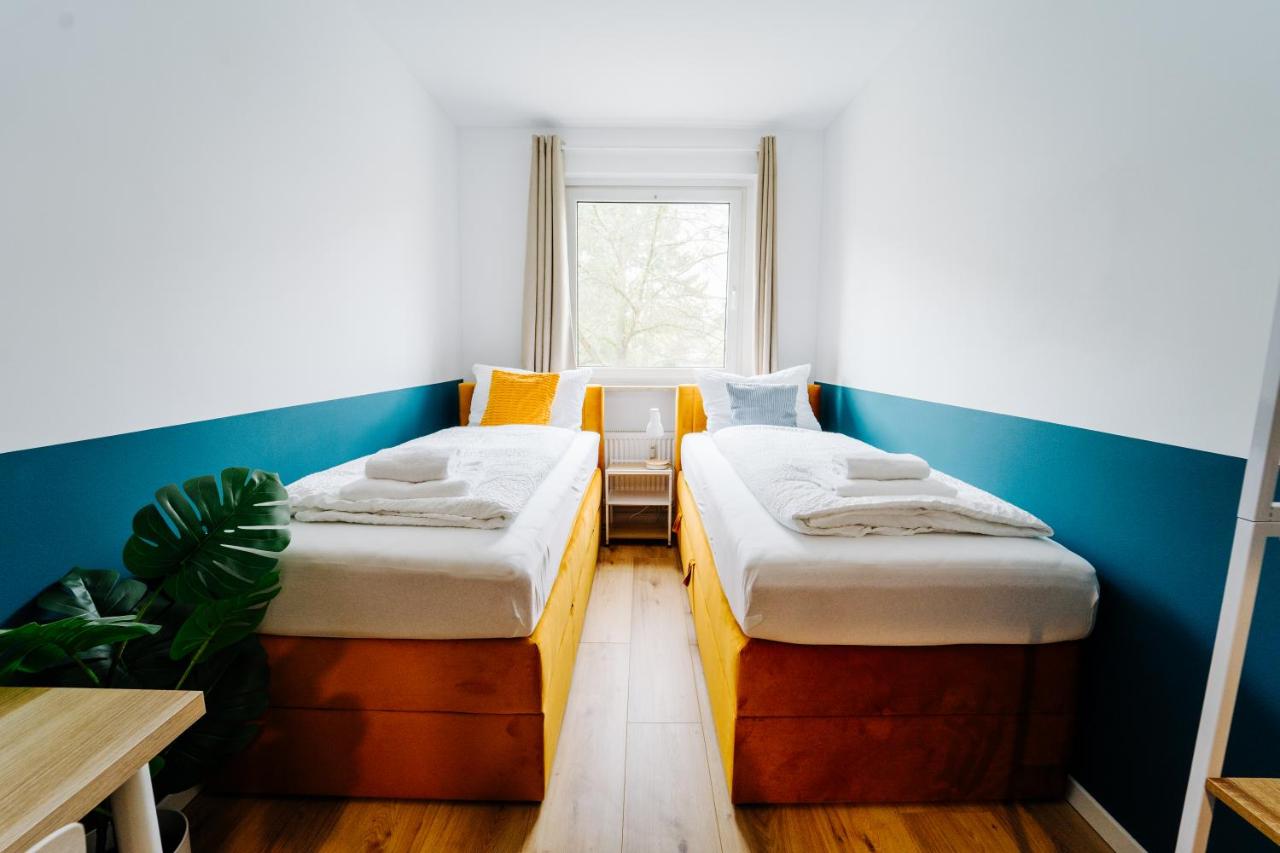 B&B Iéna - Jenapartments for7 Boxspring & Smart TV & Waschmaschine - Bed and Breakfast Iéna