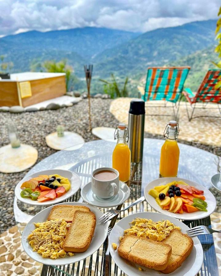 Mirador del Magdalena Hotel y Glamping - B&B Isnos
