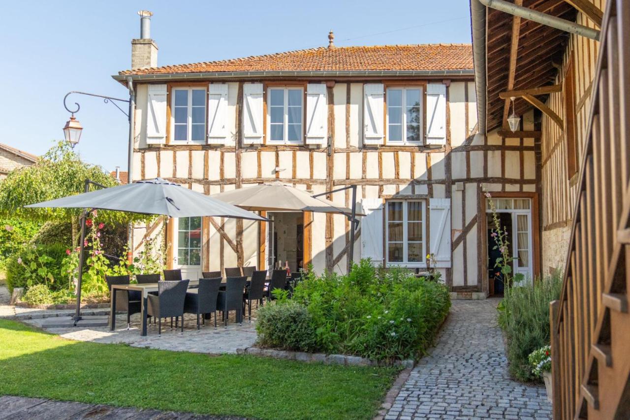 Gite les oiseaux_A Louvemont avec piscine chauffée - B&B Louvemont