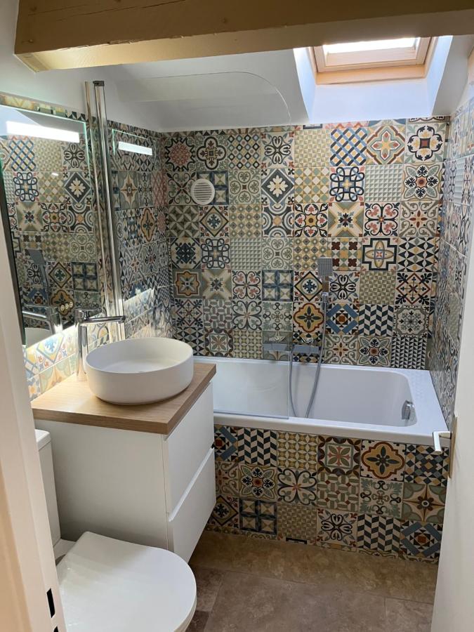 Studio "Le provençal" Château la Palasse - B&B Tolón