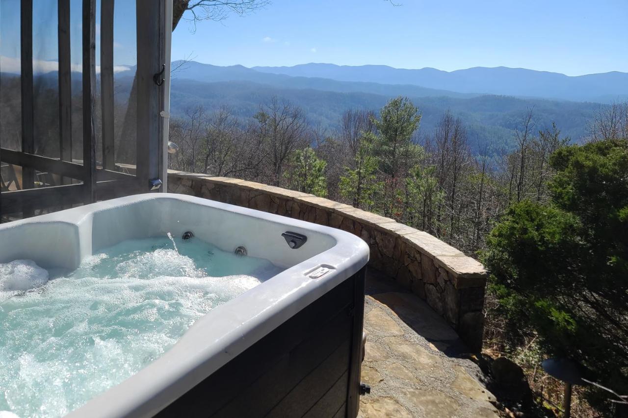 B&B Tallassee - Smoky Mountain Vista - Bed and Breakfast Tallassee