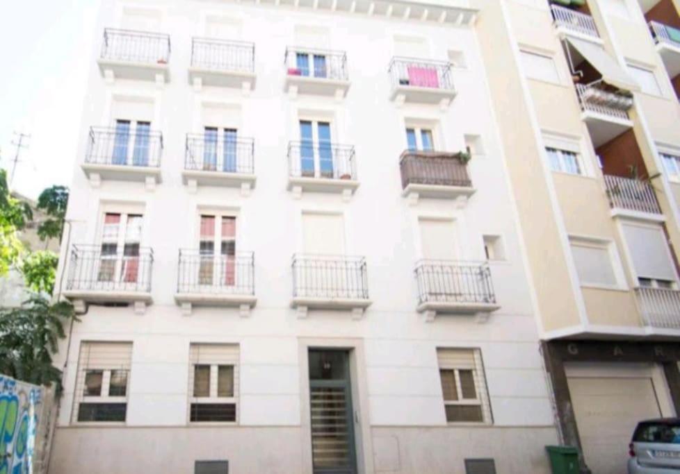 Apartamento Gran Vía Granada - B&B Granada