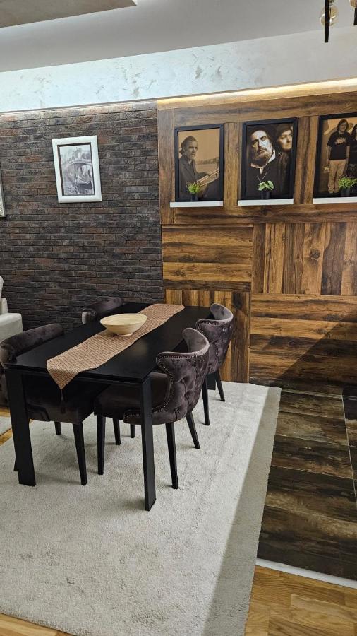 Palace 18 - Ferienwohnung Zlatibor