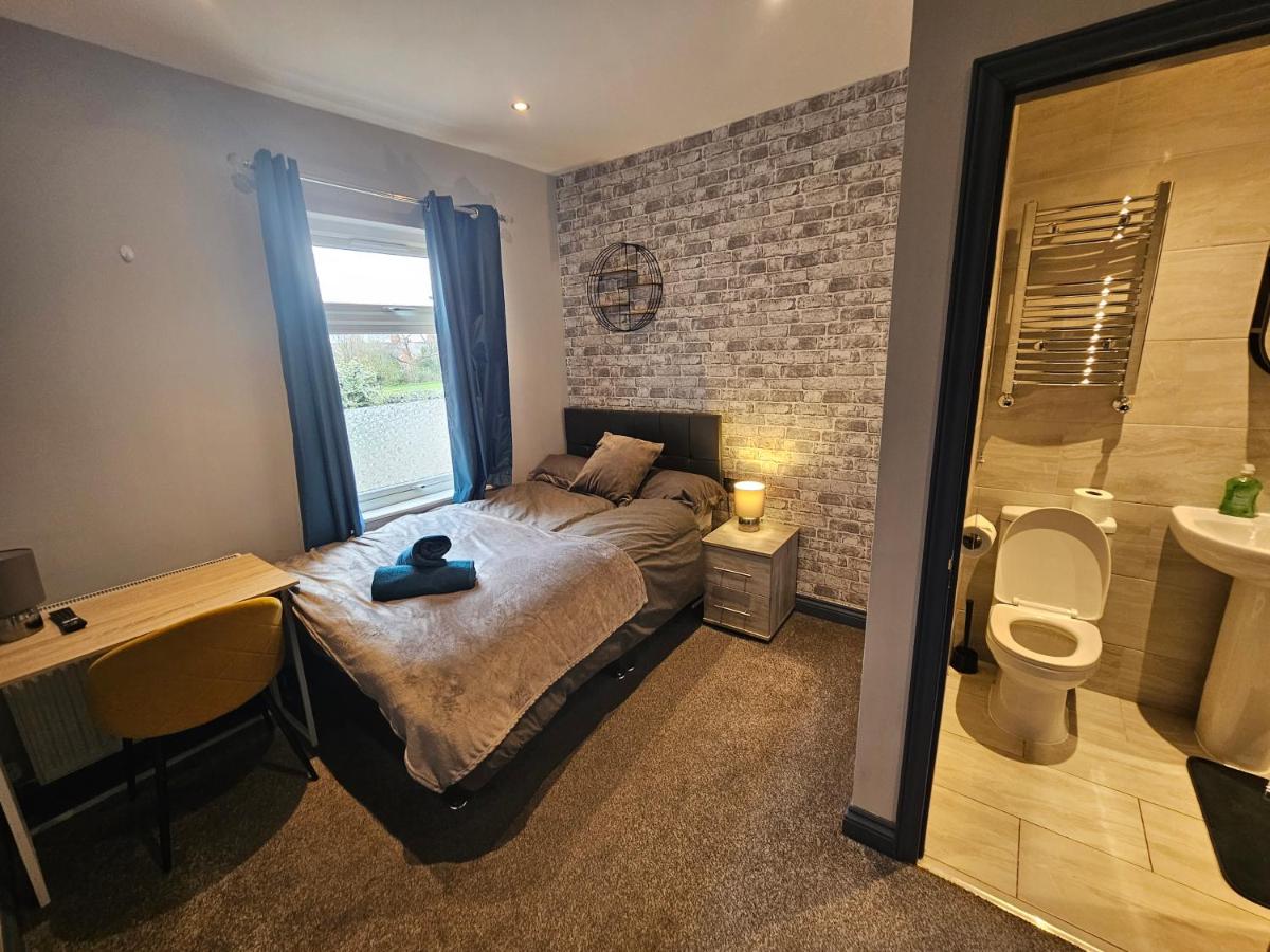 B&B Leicester - Tudor Road House - Bed and Breakfast Leicester