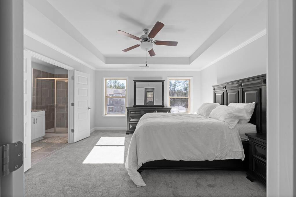 Luxury 2 bedrooms, 2.5 baths - Bed and Breakfast