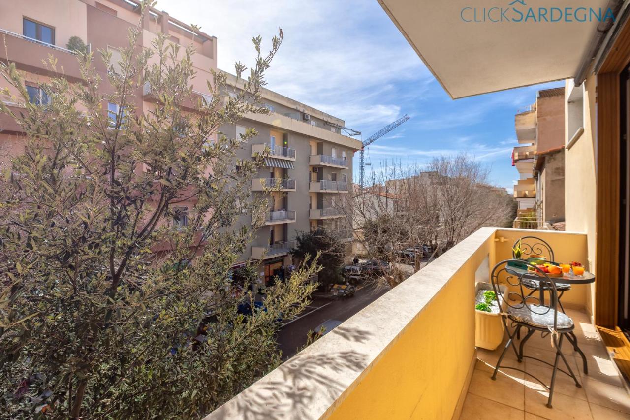 Alida Penthouse in centre with terrace wifi A/C - Chambres d’hôtes Alghero