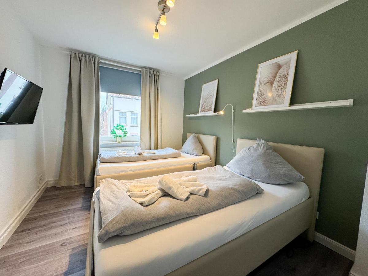 B&B Hanover - Wohnung für 5 Gäste große Küche Messe- und Citynah - Bed and Breakfast Hanover