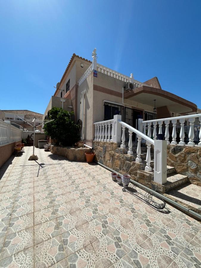 Familienhaus in Cabo Roig - Bed and Breakfast