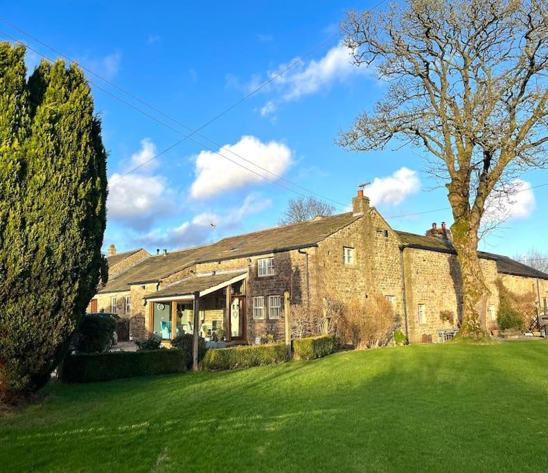 B&B Barrowford - The Barn, Roughlee - Bed and Breakfast Barrowford