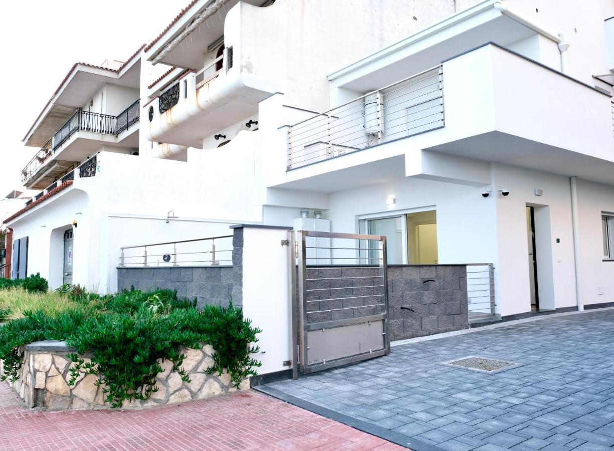 Thetis Apartments - B&B