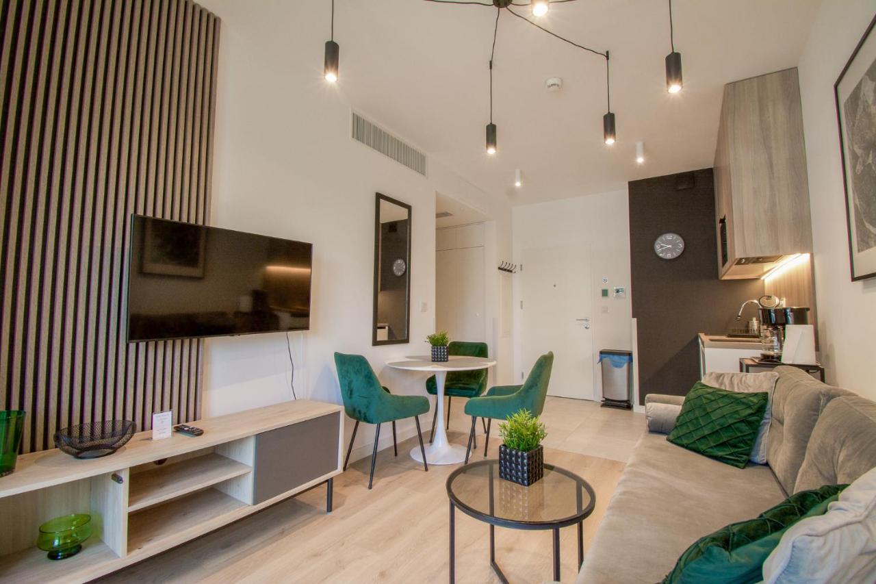 Baltic Seasons Sea View by Alluxe Boutique Apartments - B&B
